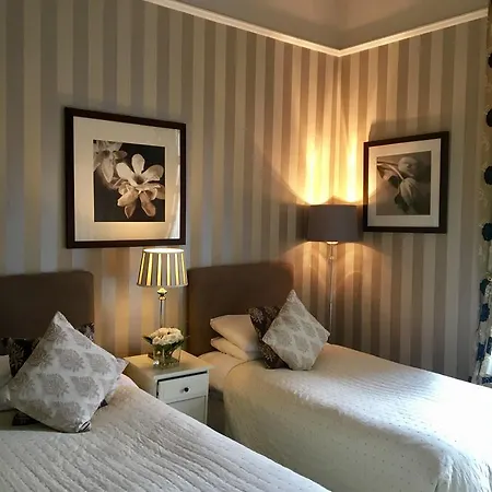 Abercorn 4*