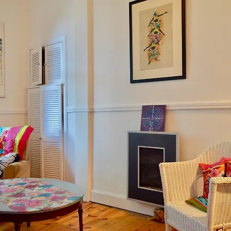 Apartment One Bedroom Meadowbank Sleeps 2 Edinburgh