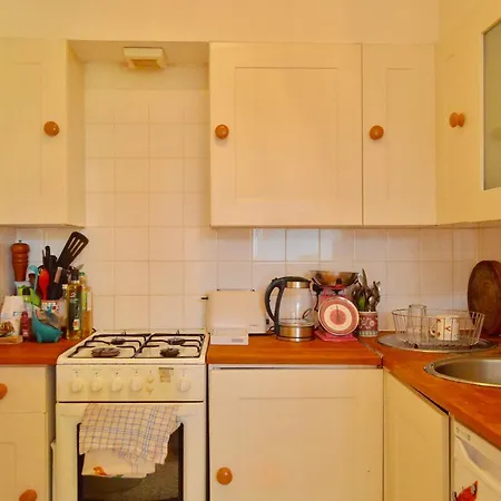 One Bedroom Meadowbank Sleeps 2 Apartment