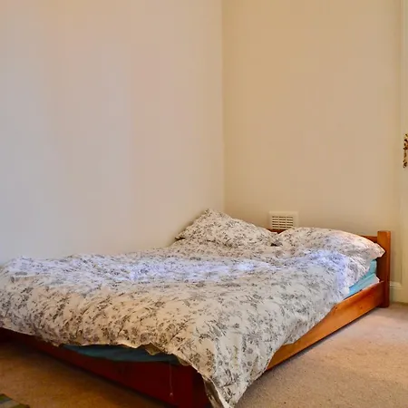 One Bedroom Meadowbank Sleeps 2 *