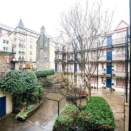 Appartamento By Castle Edimburgo