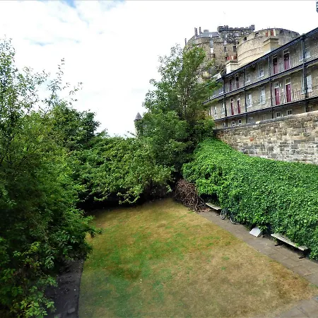 Grassmarket شقة *