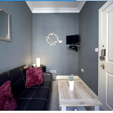 ロッジ ショザント ドラムドライヤン セントラル アパートホテル エディンバラ