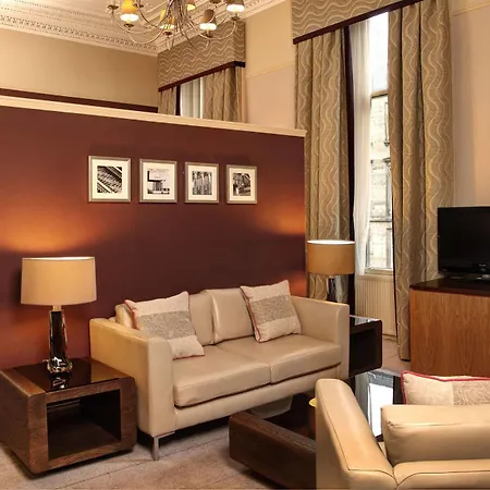 Grosvenor Hotell 4*