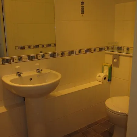 Kew House 5*