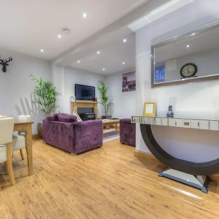 The Howard, An Ascend Collection Member 5* Edinburg