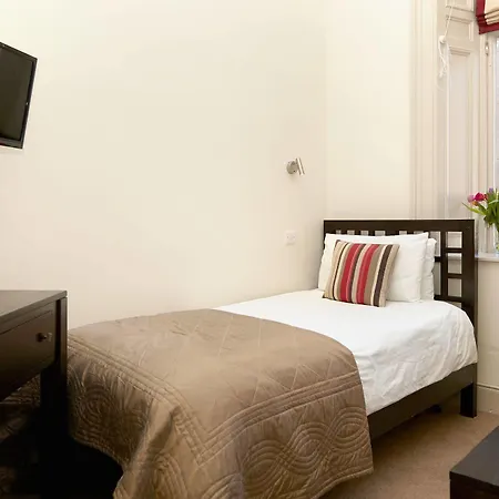 Joivy Haymarket Szálloda 3*