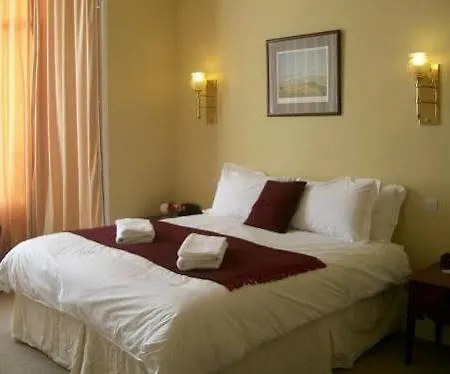 Hotel The Guards 3*