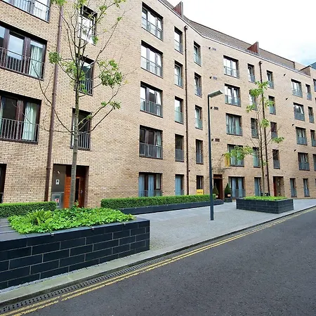 Staycity West End شقة فندقية