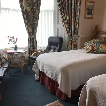 Ashdene House بيت ضيافة 4*