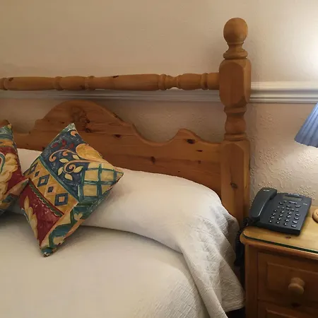 Ashdene House 4* إدنبرة
