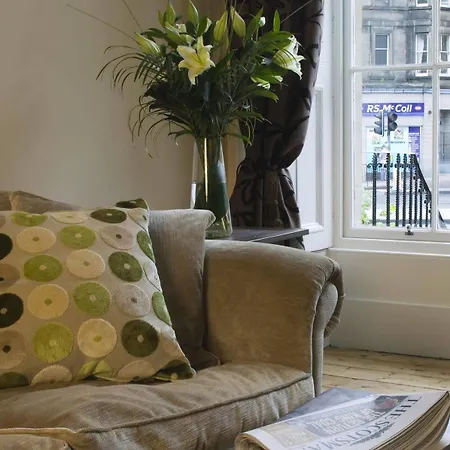 Апартаменты Haddington Place
