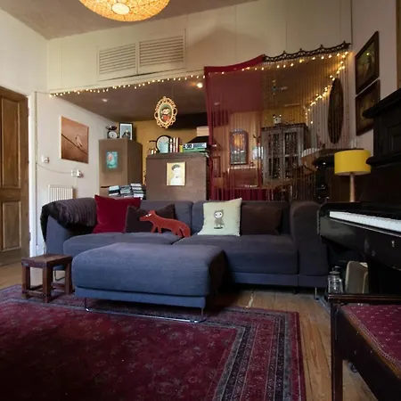 1 Bedroom Flat In The Centre * Edinburgh
