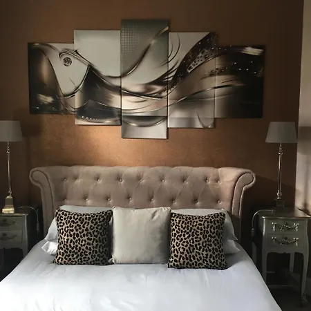 Kellerstain Stables 4* Edinburgh