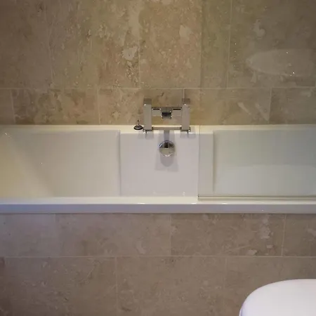 Edinburgh Holiday Guest House فندق مبيت وإفطار