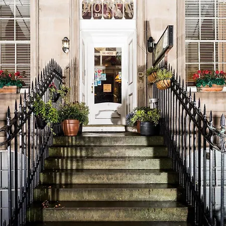 Lyncliff Bed & Breakfast