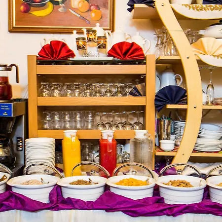 Bed & Breakfast Lyncliff 2*