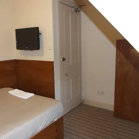 ゲストハウス St Bernard's House (adults Only)