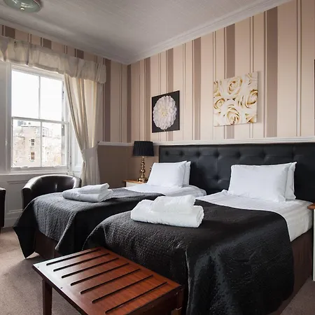 The St Valery 3* Edinburgh
