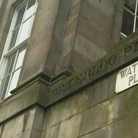 Princes Street Aparthotel Edimburgo