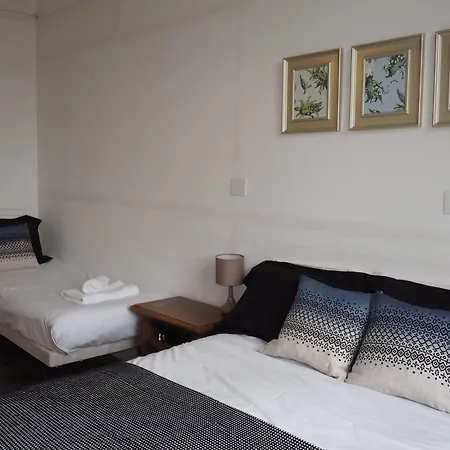 City Guest House 3* Эдинбург