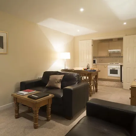 Fountain Court - Grove Apartahotel Edimburgo