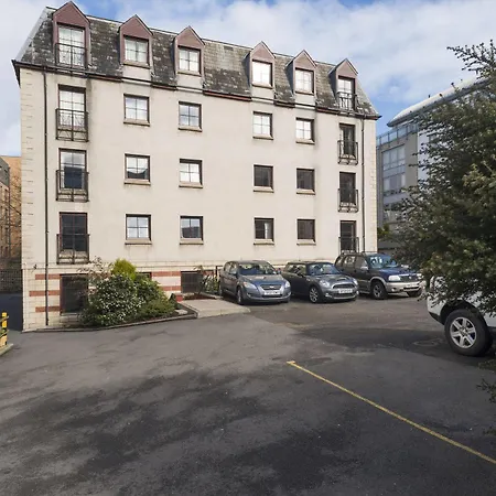 Fountain Court - Grove Apartahotel Edimburgo