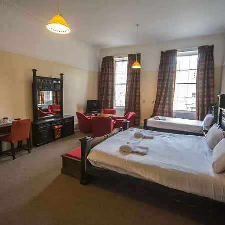 Bed & Breakfast York House 2*