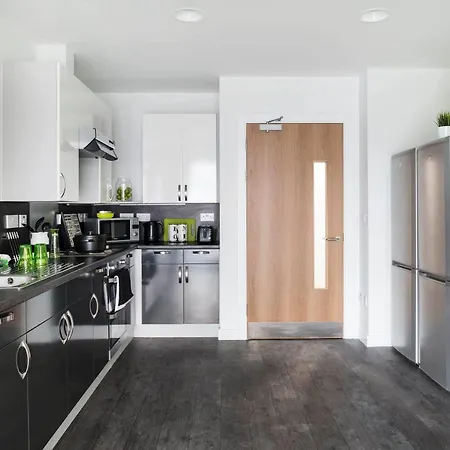 Apartamento Destiny Student - Shrubhill *