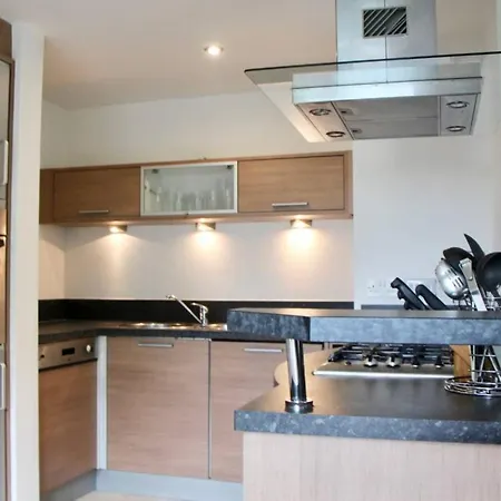 Spacious 2 Bedrooms In Strada * Edimburgo