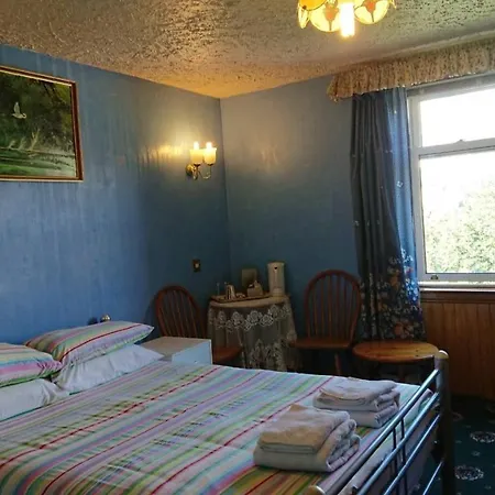 Swan Lake Bed & Breakfast Edinburg