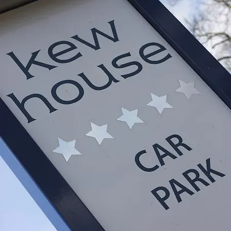 ゲストハウス Kew House エディンバラ