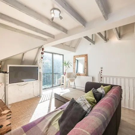 Bright Free Parking- Sleeps 4 公寓 *