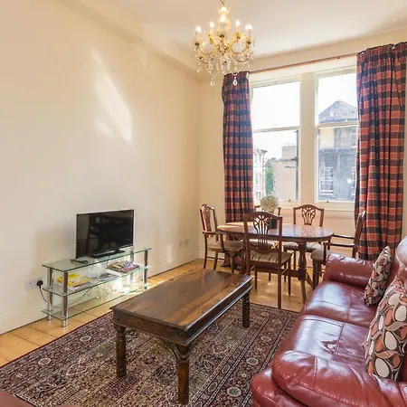 Menzies Apartment Edinburgh