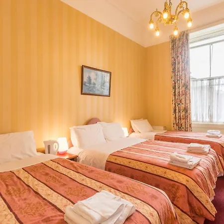 Menzies Guest house Edinburgh