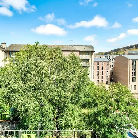 Joivy Famous St Mary's Street Old Town