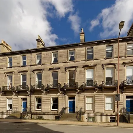 Palmerston Place Luxury City Centre Apt With Private Parking * Edinburgh