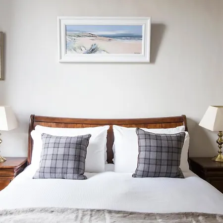 Apartment Palmerston Place Luxury City Centre Apt With Private Parking Edinburgh