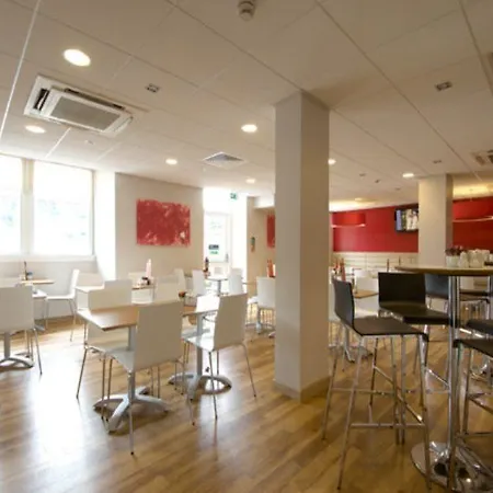 Travelodge Cameron Toll