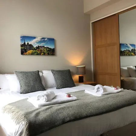 Cosy West End Apartamento