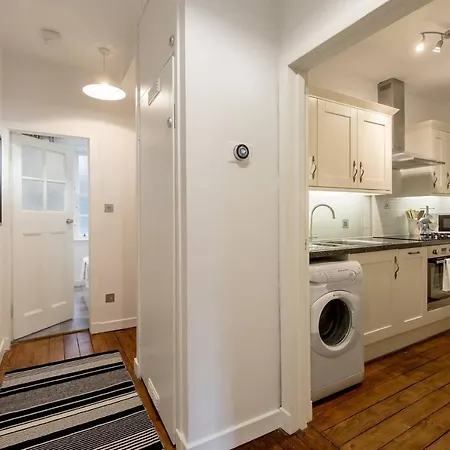 Altido Unique & Stylish Grassmarket Apt - Close To Castle Appartement