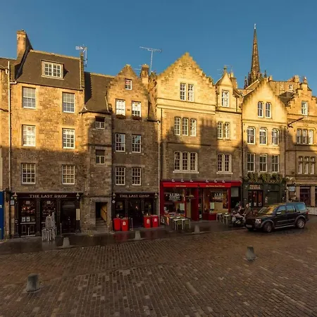 Altido Unique & Stylish Grassmarket Apt - Close To Castle דירה *