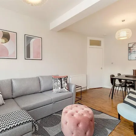 Altido Unique & Stylish Grassmarket Apt - Close To Castle דירה