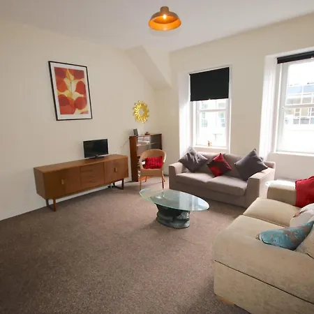 Budget Multi 5 Bedroom