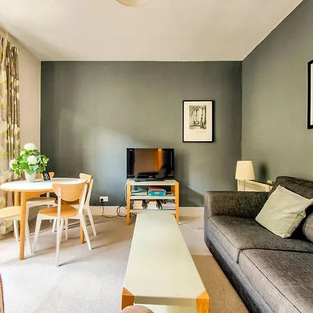 Joivy Amazing Location! Lovely Rose St In New Town *