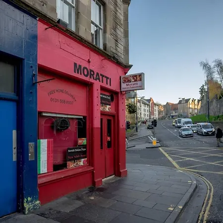 Joivy Unique&artsy Royal Mile Apt - Relive Music History *