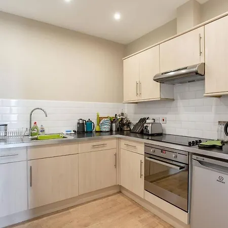 Altido 2bed Flat In Heart Апартаменты