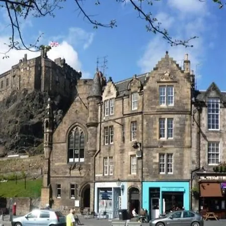Joivy Unique Old Town Under Castle 爱丁堡