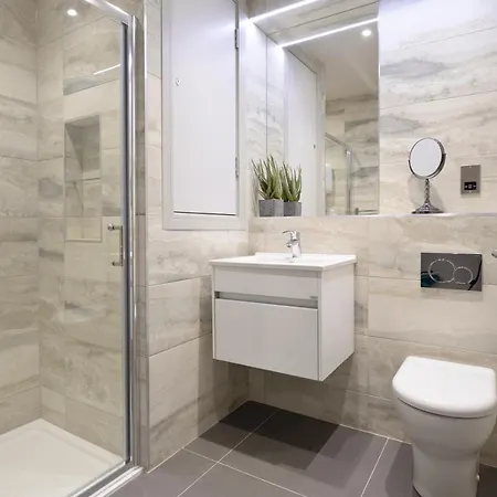 Destiny Scotland Charlotte Square Apartament *