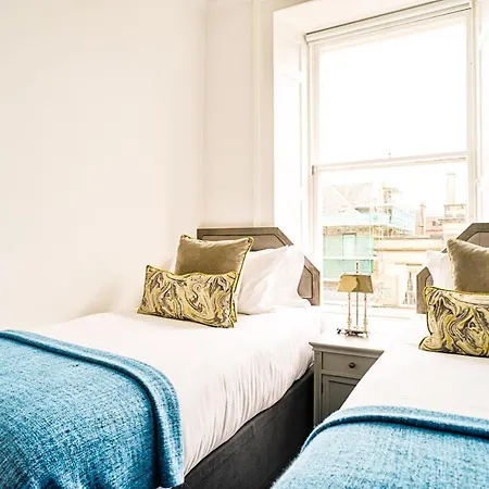 Joivy Luxury Flats On George Street